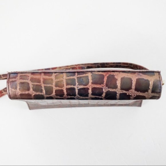 Vintage Leather Metallic Rainbow Crocodile Print Crossbody Bag - Picture 5 of 11